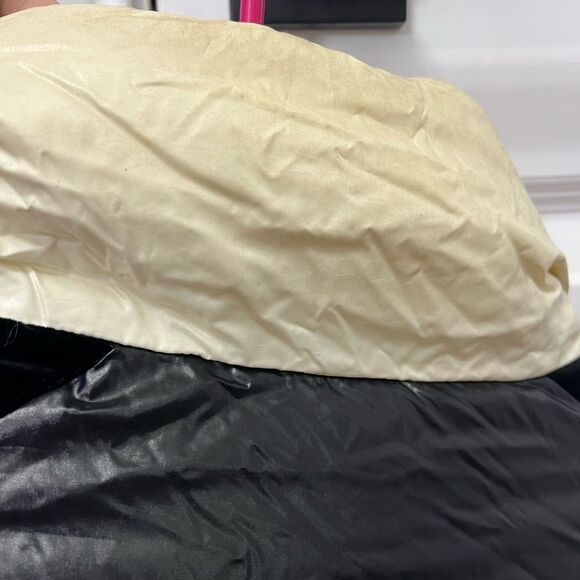 Moncler chouelle Black Puffer Jacket - Picture 14 of 15